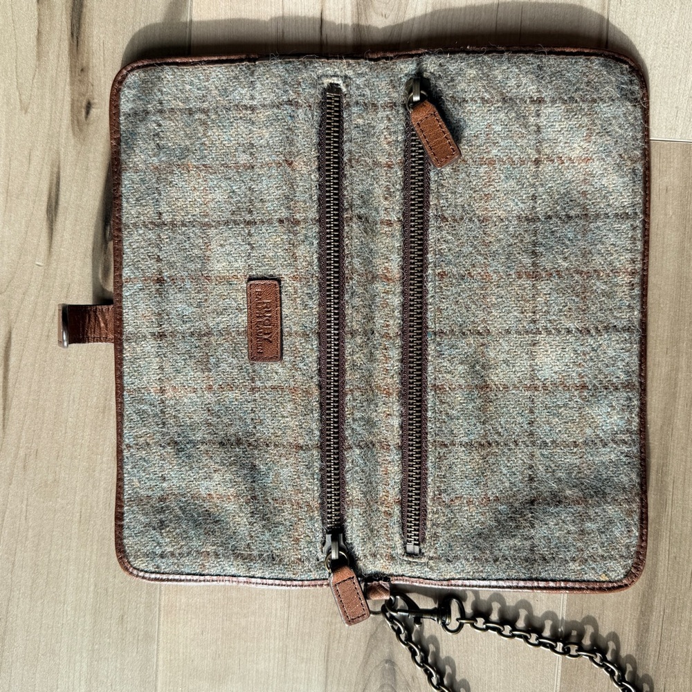 Ralph Lauren Rugby Wool Clutch - Picture 2 of 4